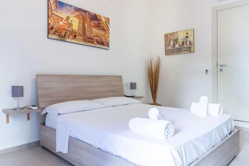 Suite Delle Casse 5 contacts